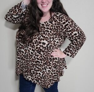 Larace Women's Leopard Print Top Handkerchief Hem 4X Plus